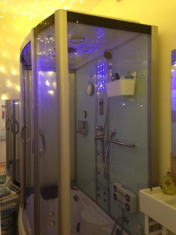 Two - Also Separate And Watersports Apartment Brighton